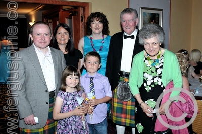 Family n Guests 093.jpg